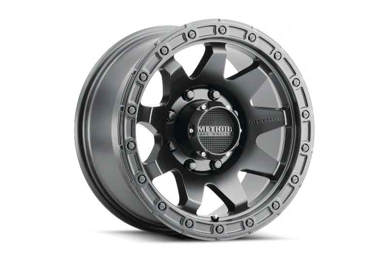 1999-2026 Ford F250 & F350 Method 317 Standard Matte Black 18×9? Wheel (18mm Offset) | MR31789087518