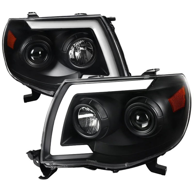 Spec-D Projector Headlights Toyota Tacoma (05-11) Sequential – Black / Smoke / Chrome