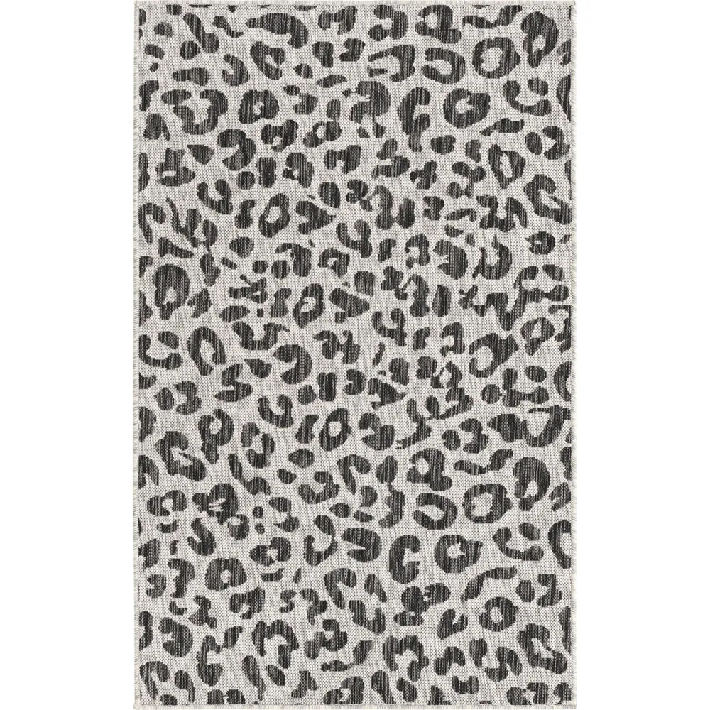 3.25′ x 5.25′ Black and Gray Animal Print Rectangular Outdoor Area Throw Rug