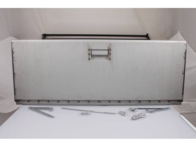 Custom Smooth Tailgate with inside mounted release handle, zinc hardware